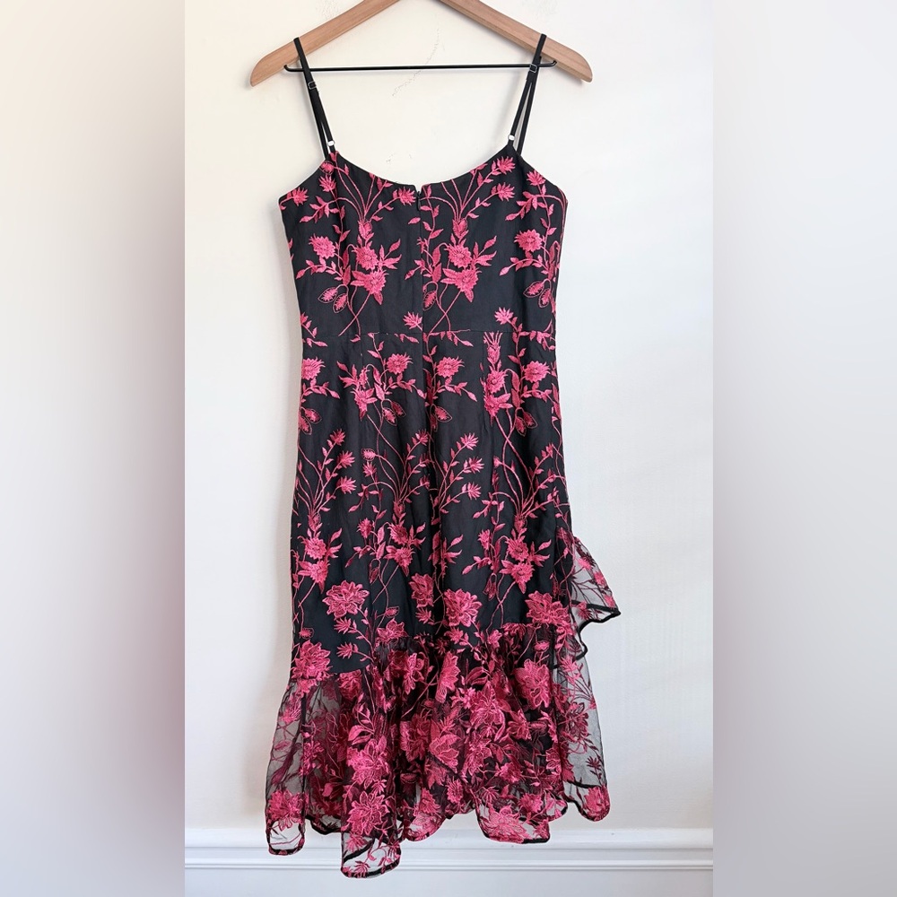 Dress The Population Cantrelle Dress asymmetrical floral embroidered M - Picture 4 of 8